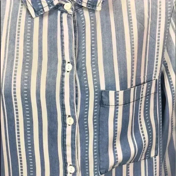 Intro. Striped Chambray Blue White Soft Long Sleeve Button Front Size S—B2 - Picture 5 of 8